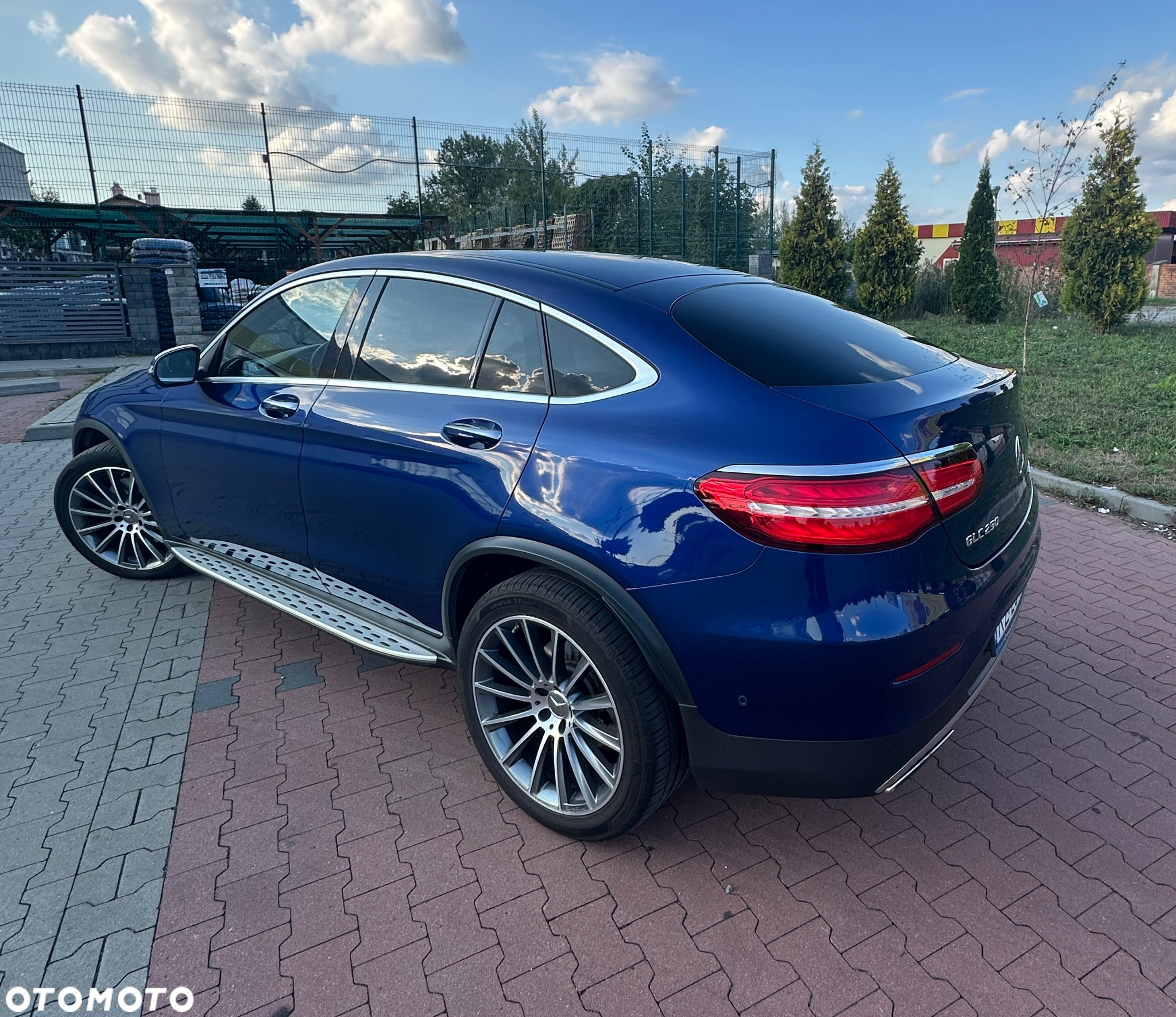 Mercedes-Benz GLC Coupe 250 4-Matic - 3