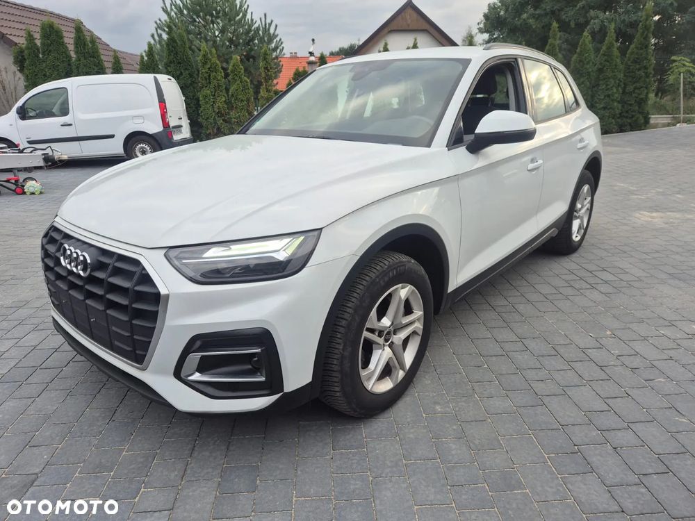Audi Q5 40 TDI quattro S tronic S line business - 9