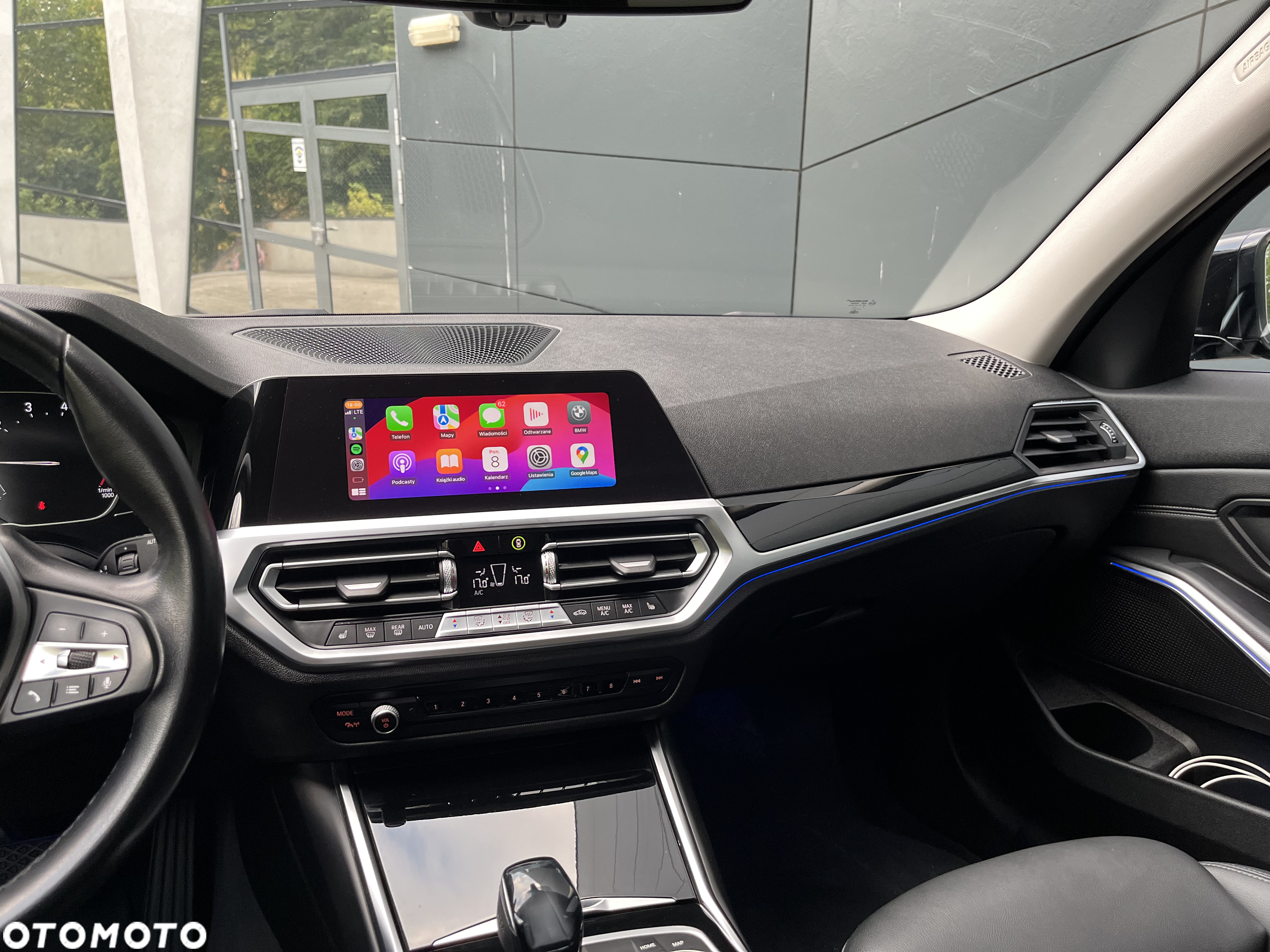 BMW Seria 3 320i Advantage sport - 11