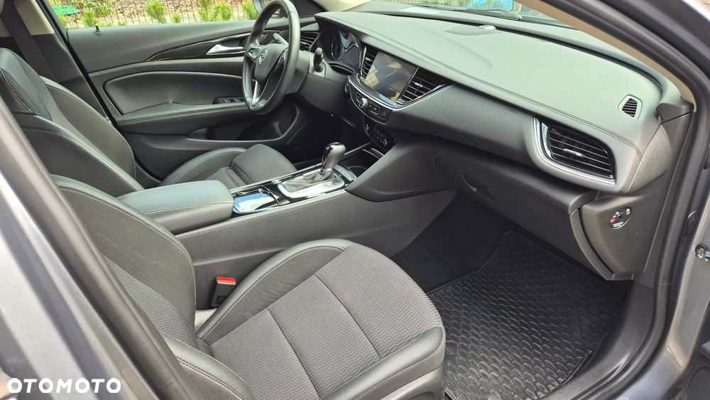 Opel Insignia 2.0 CDTI Elegance S&S - 10