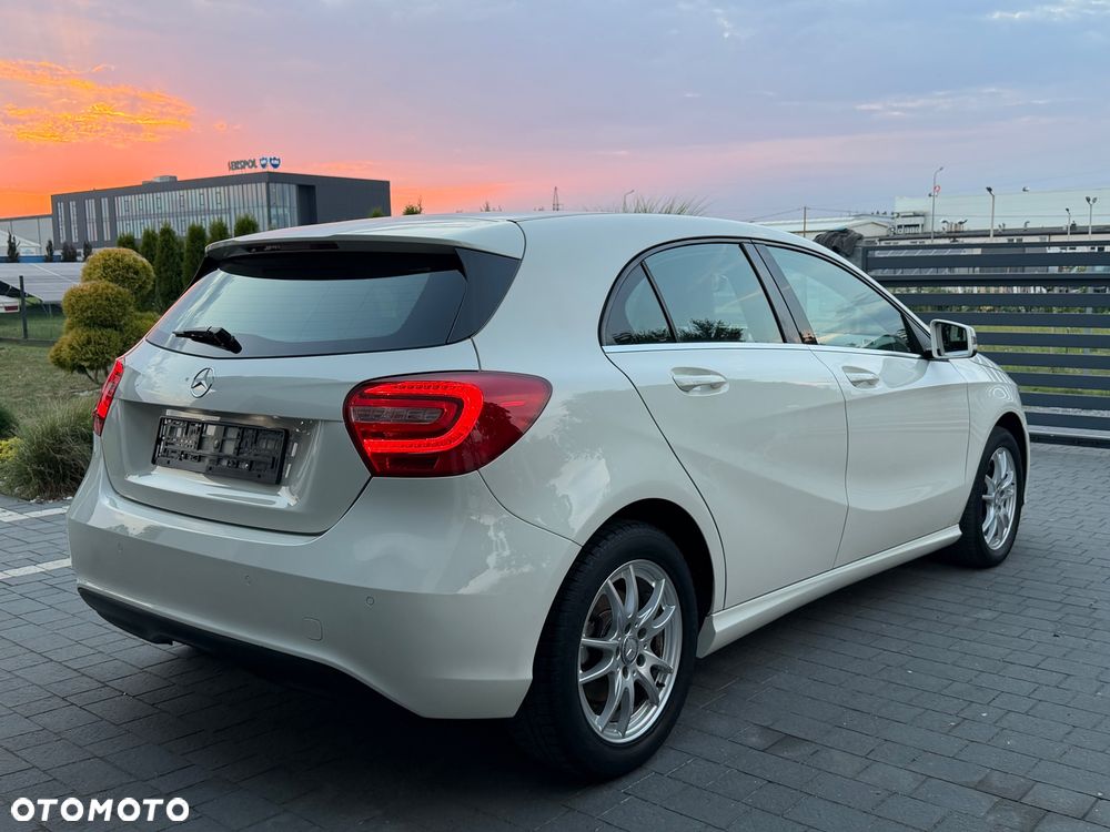 Mercedes-Benz Klasa A 180 (BlueEFFICIENCY) Style - 3