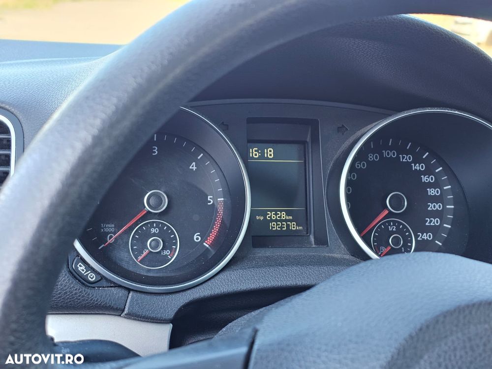 Volkswagen Golf 1.6 TDI DPF Trendline - 3