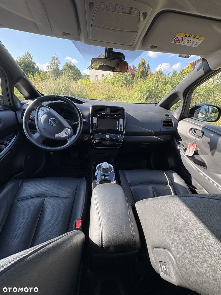 Nissan Leaf 30 kWh (mit Batterie) Tekna - 17