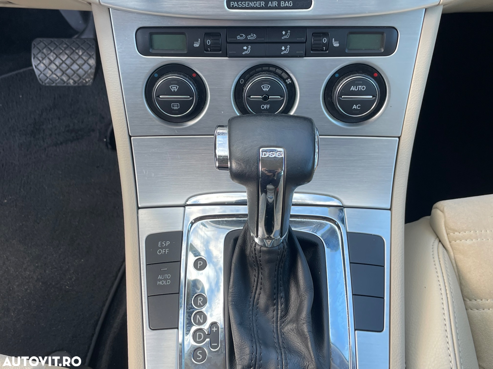 Volkswagen Passat Variant 1.4 TSI Highline DSG - 19
