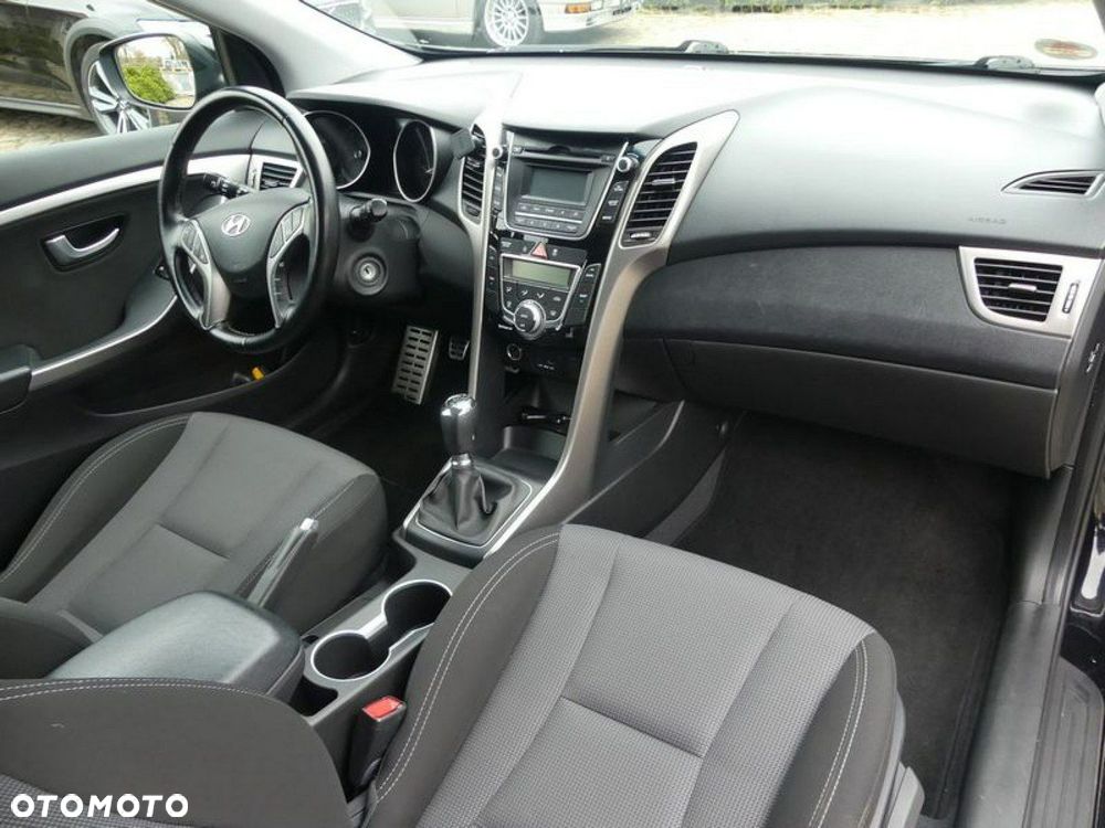 Hyundai i30 1.6 CRDi Premium - 9