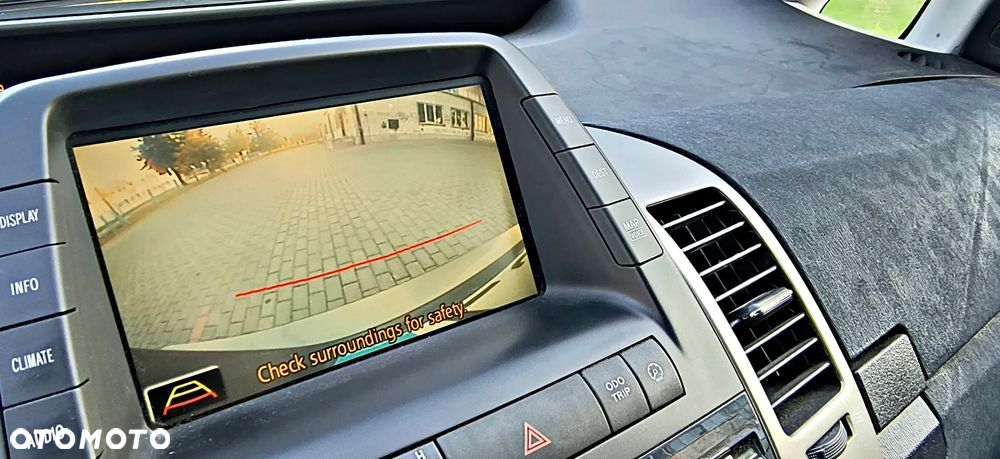 Toyota Prius 1.5 VVT-i Sol (nav) - 6