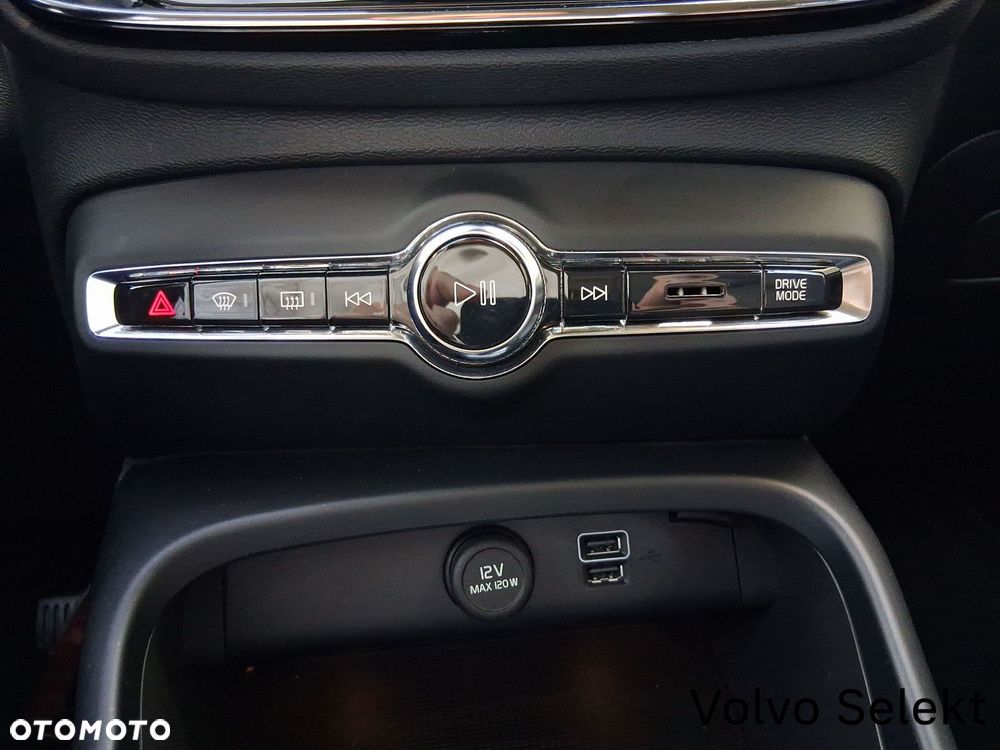 Volvo XC 40 - 16
