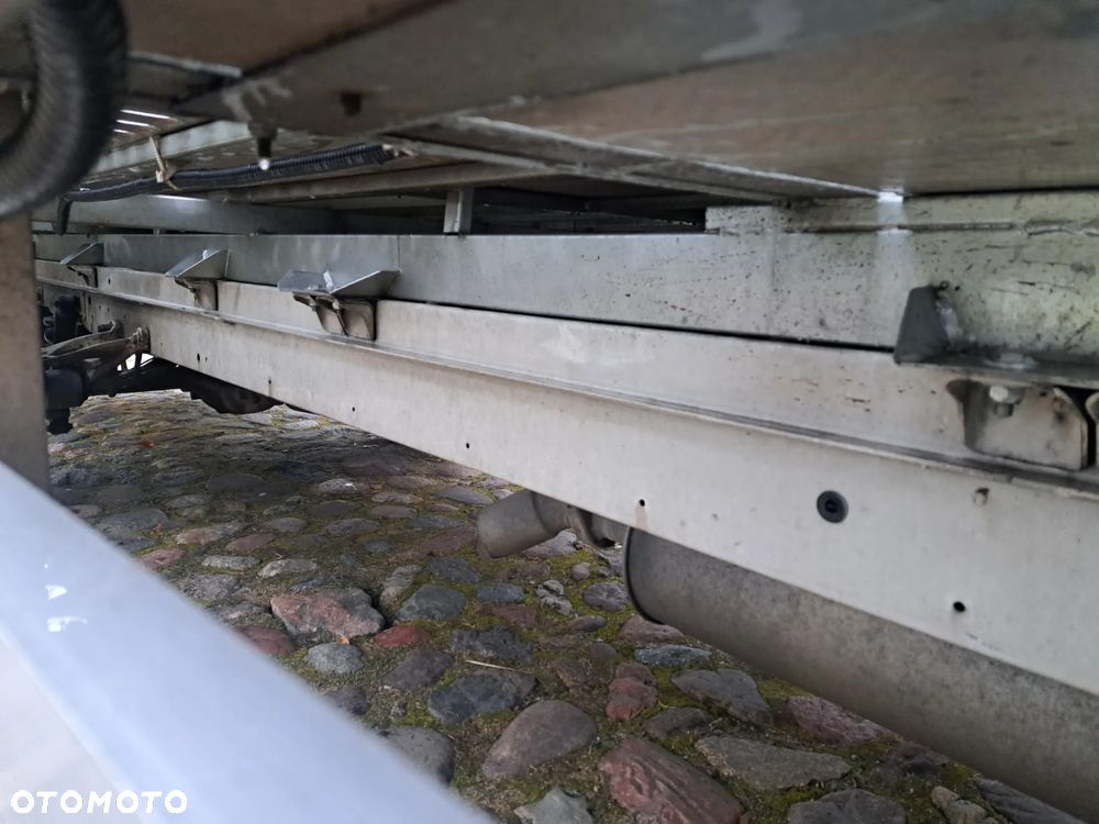 Volkswagen Crafter - 20