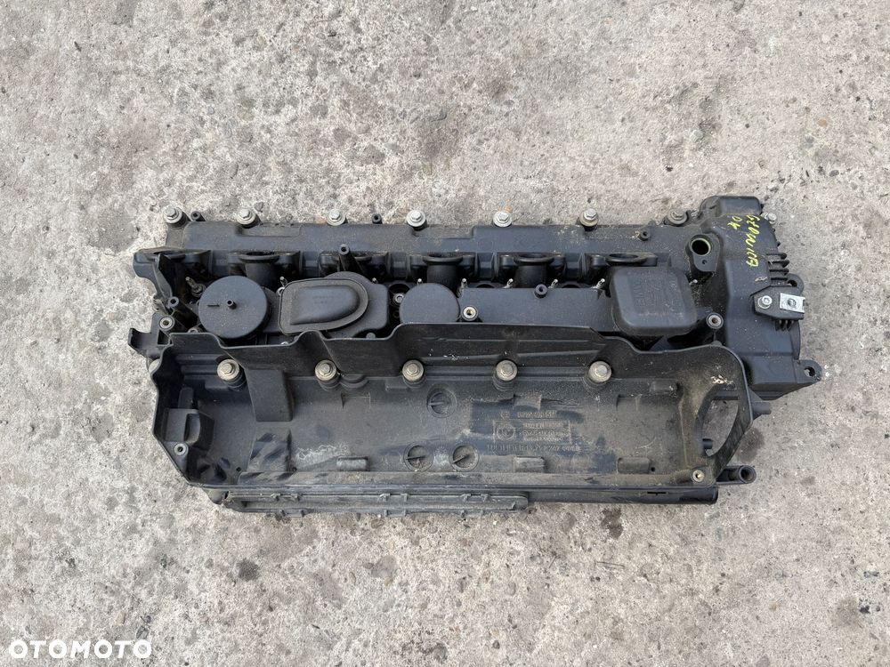 Pokrywa zaworów BMW M57 3.0 diesel 77893959 - 2