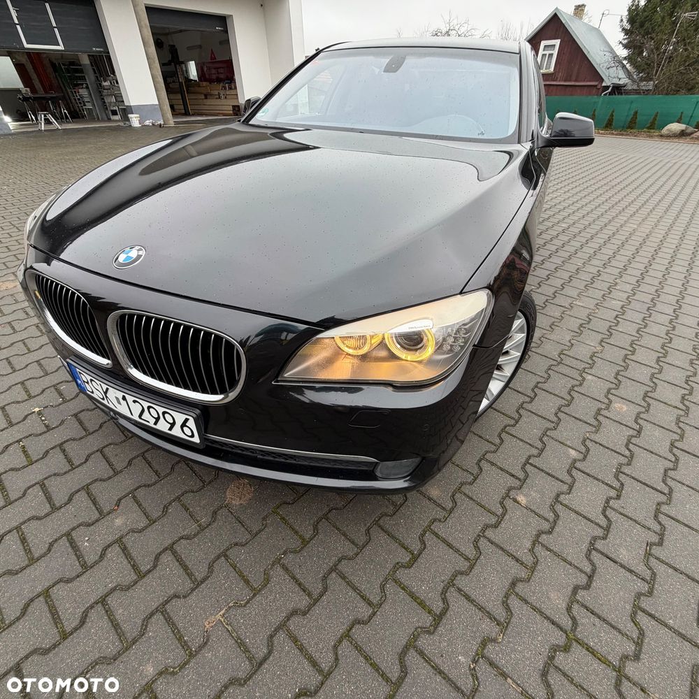BMW Seria 7 740d xDrive - 17