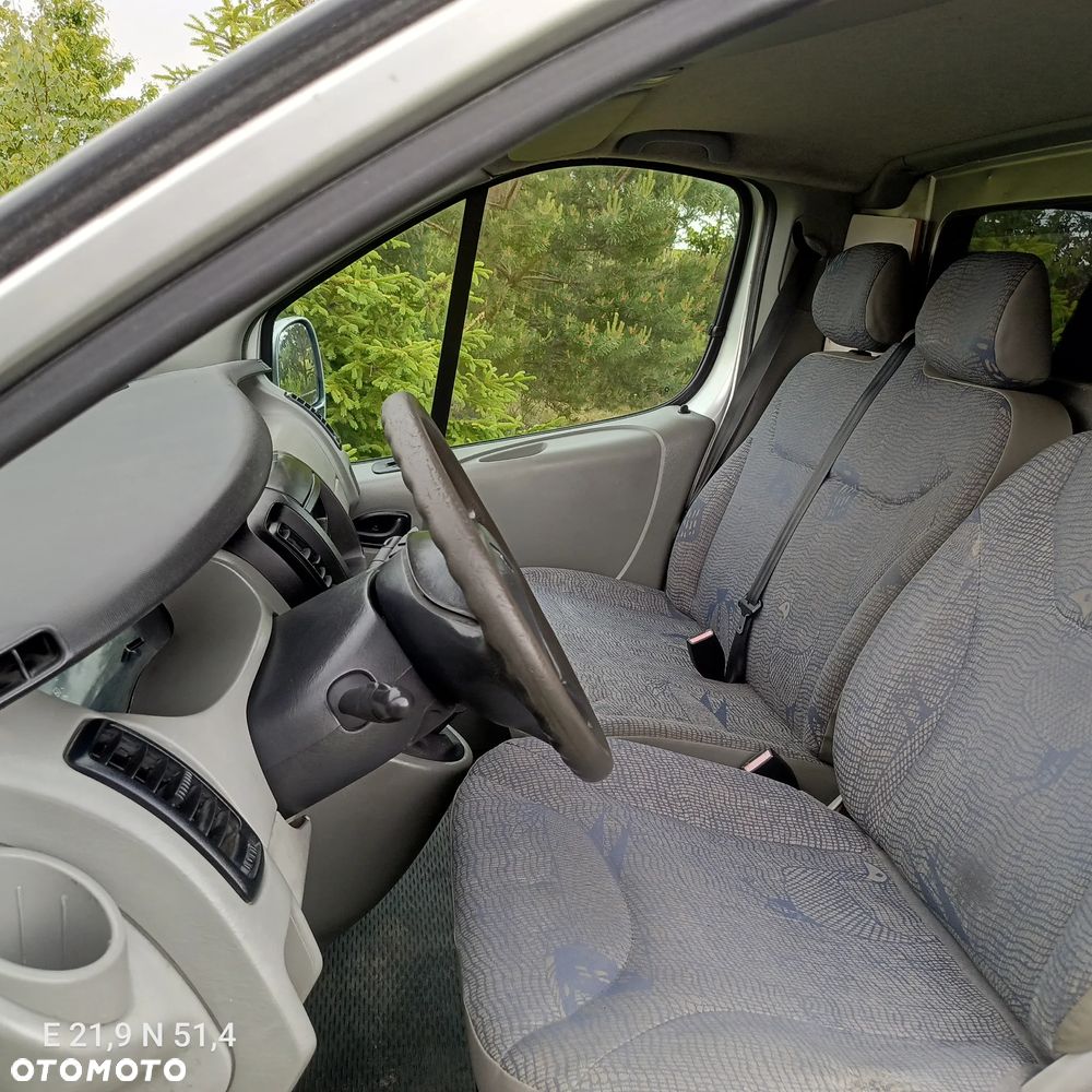 Renault Trafic - 11