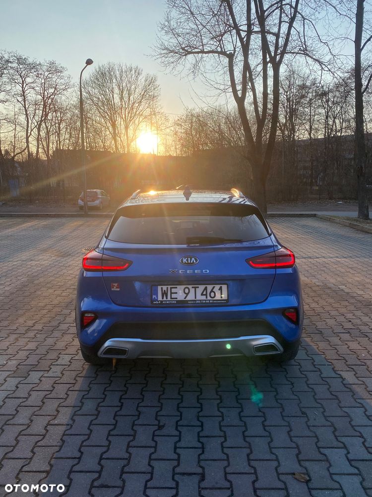 Kia XCeed 1.6 T-GDI L Business Line DCT - 4