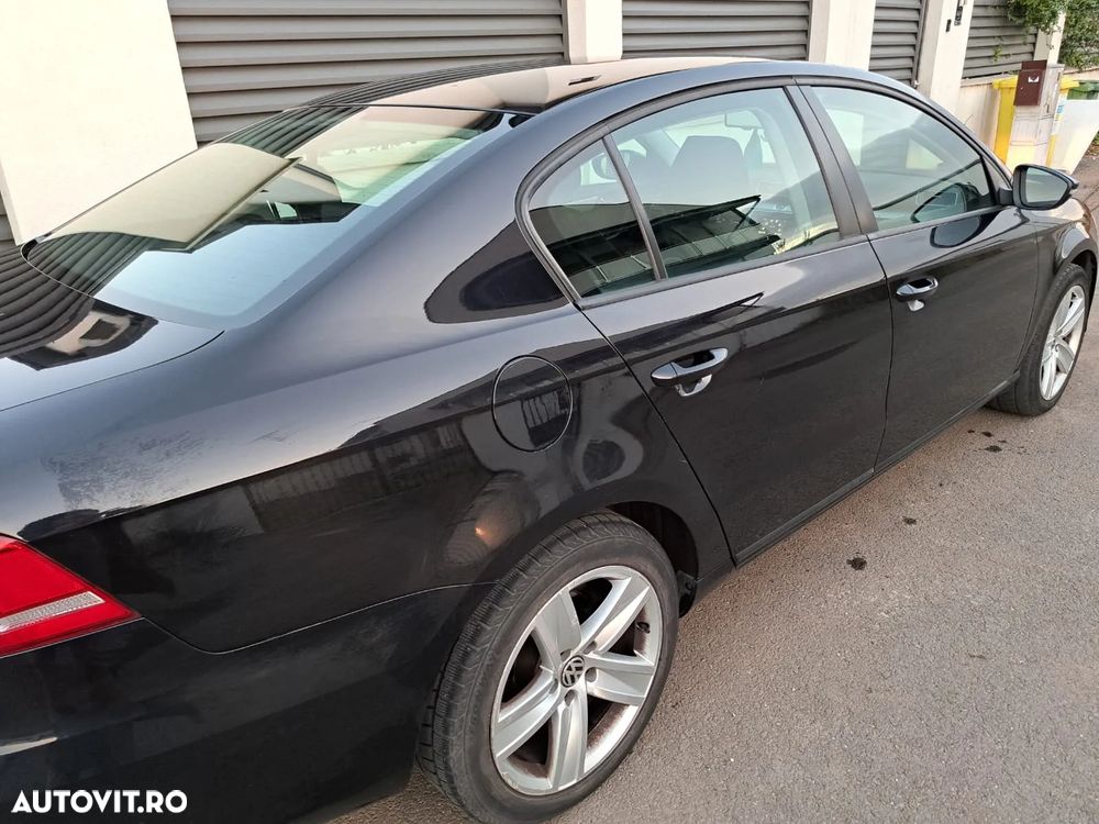 Volkswagen Passat Variant 2.0 TDI BlueMotion Technology DSG Comfortline - 6