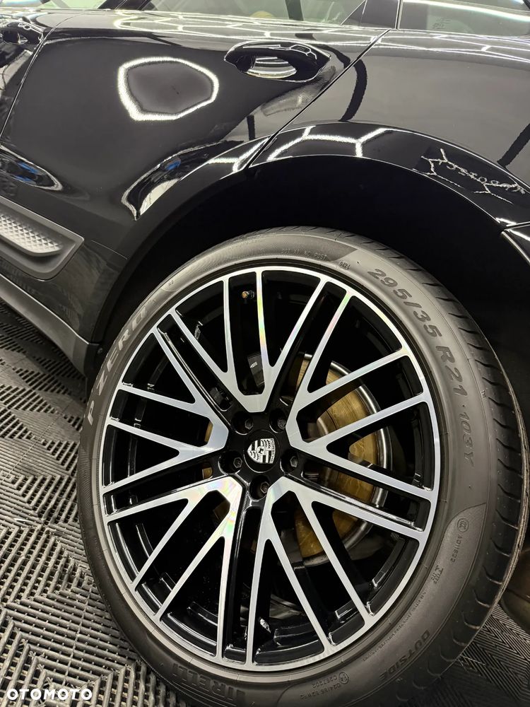 Porsche Macan - 15