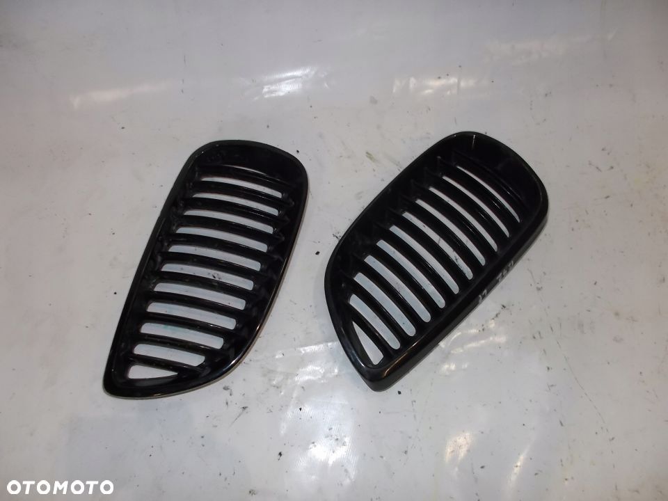 NERKA ATRAPA GRILL KOMPLET CZARNE E93 E92 F-VAT - 1