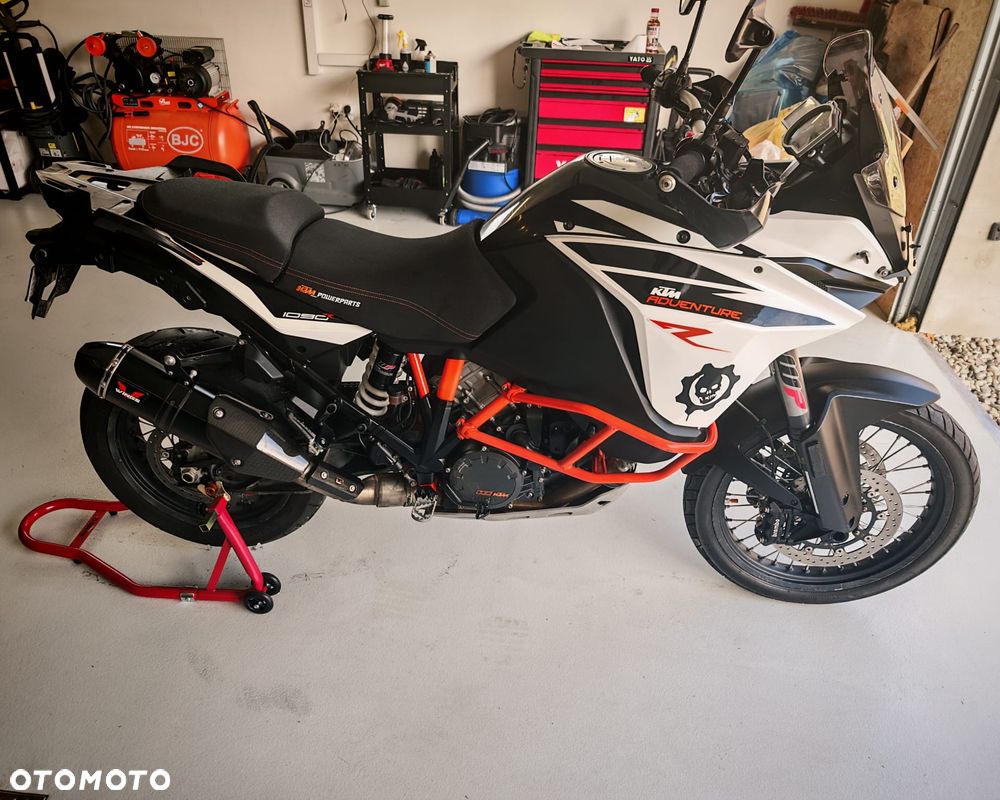 KTM Adventure - 4