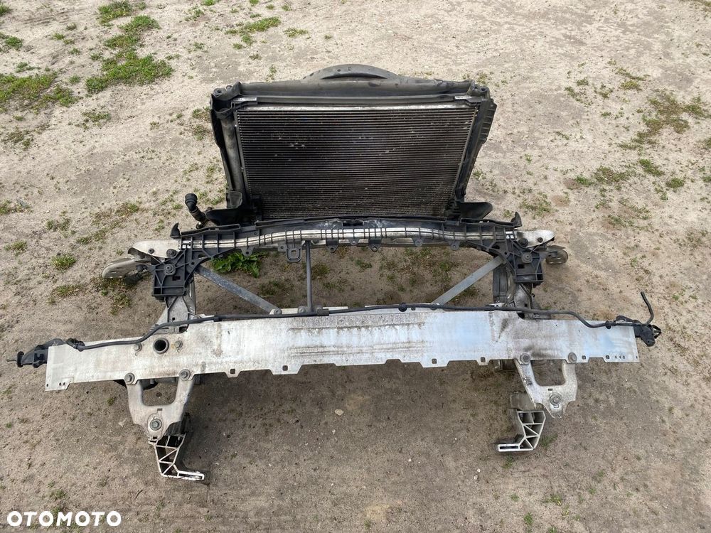 MERCEDES 205 komplet chlodnic chlodnica 51 - 2