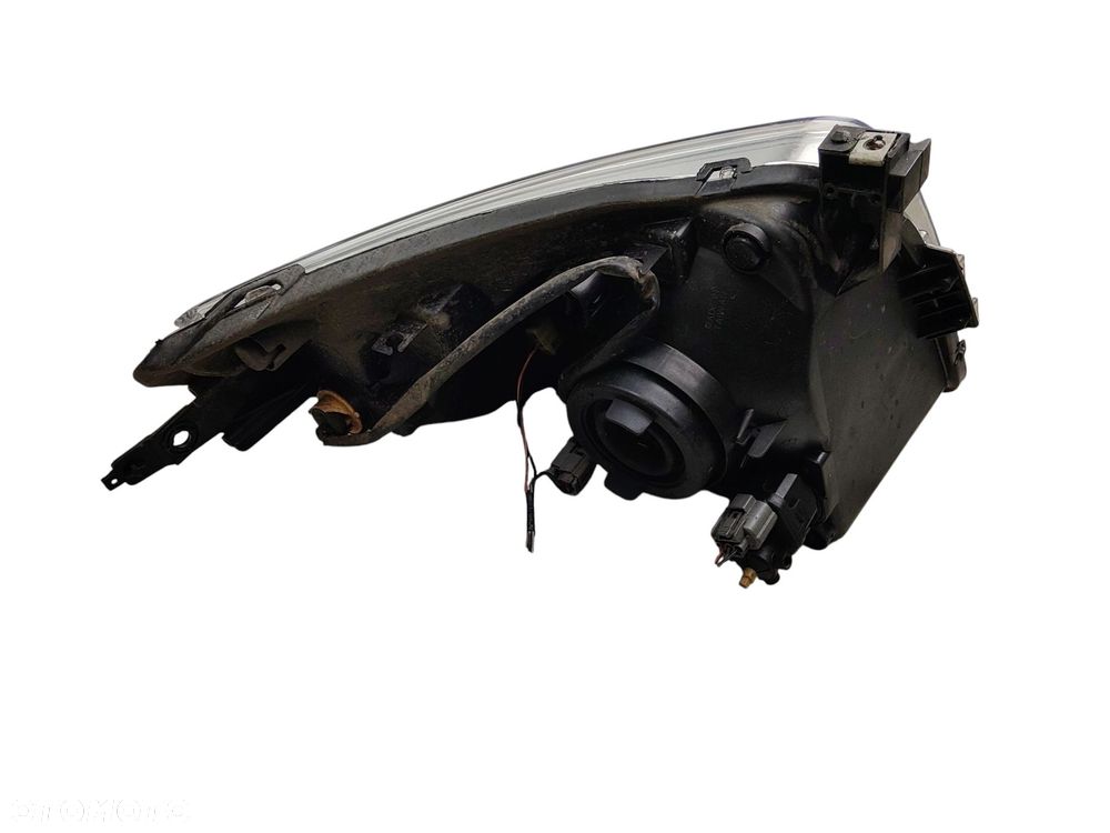 LAMPA PRAWY PRZÓD SUZUKI SWIFT IV LIFT (2008-2010) 1.3 92KM - 3