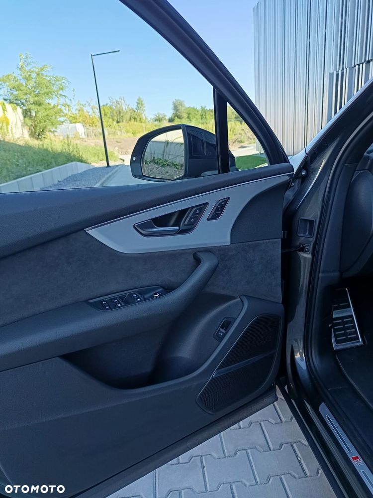 Audi Q7 45 TDI mHEV Quattro S Line Tiptr - 28