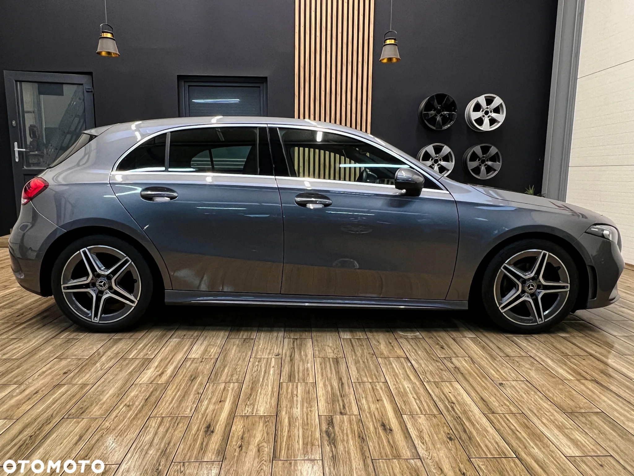 Mercedes-Benz Klasa A 200 d 8G-DCT AMG Line - 5