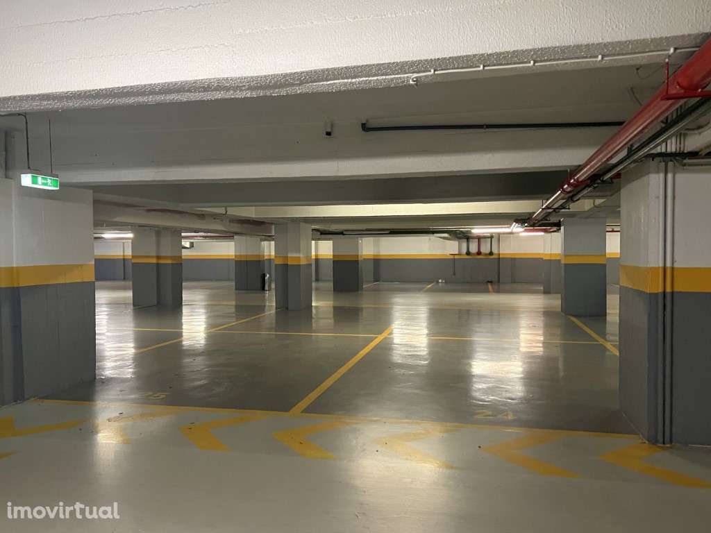 Escritório para arrendamento em Sete Rios com 848 m2 - Grande imagem: 5/5