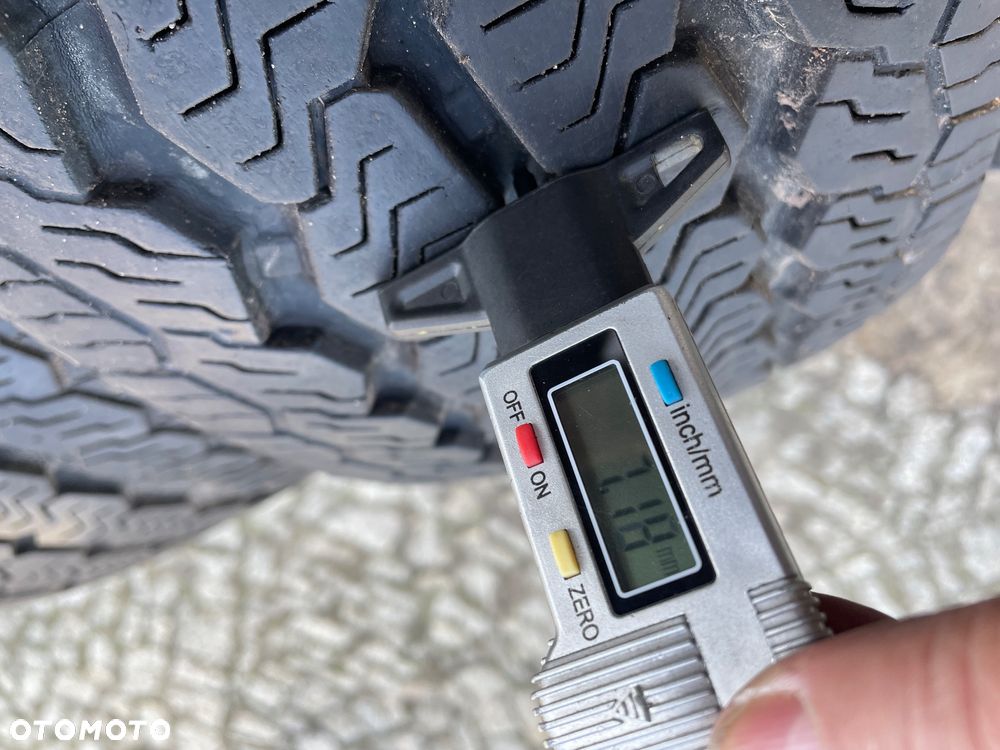 4xOpona Continental wielosezon 215/75/16C 2017 rok - 6