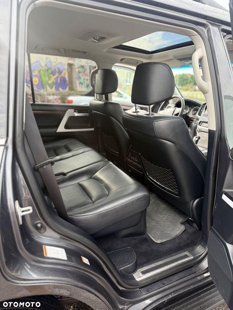 Toyota Land Cruiser LC 4.6 Limited 7os - 9