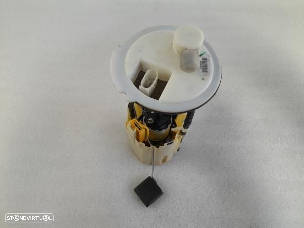 Bomba / Boia Combustivel  Mercedes-Benz A-Class (W169) - 2