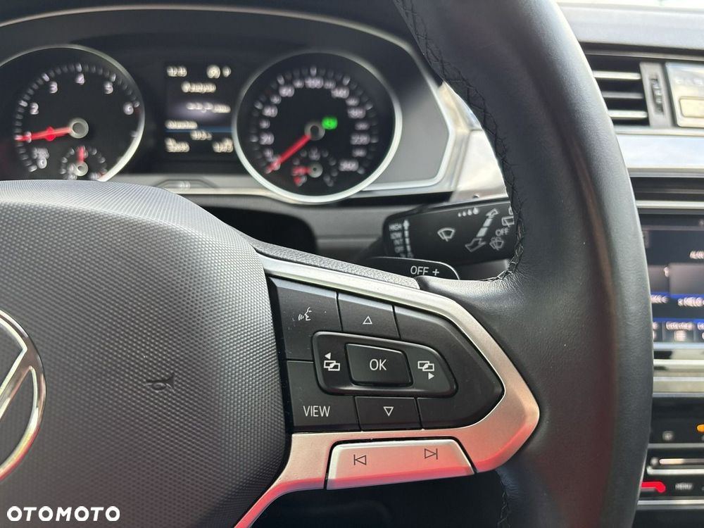 Volkswagen Passat 1.5 TSI EVO Business DSG - 26