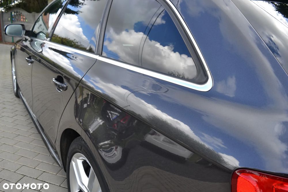 Audi A4 Avant - 31
