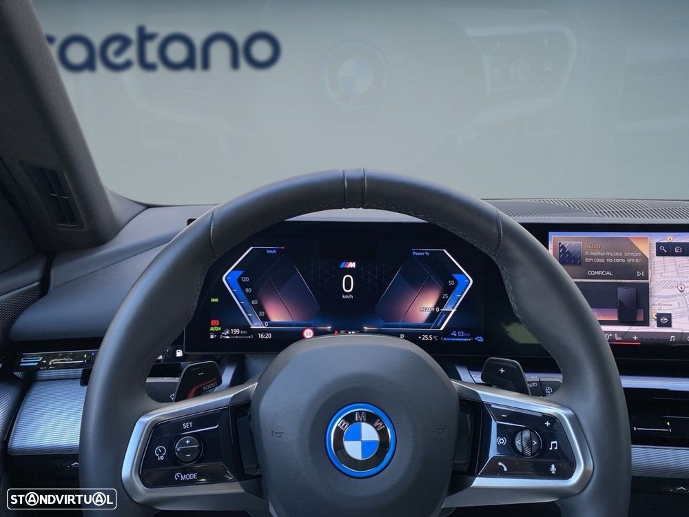 BMW 530 e Pack Desportivo M - 7