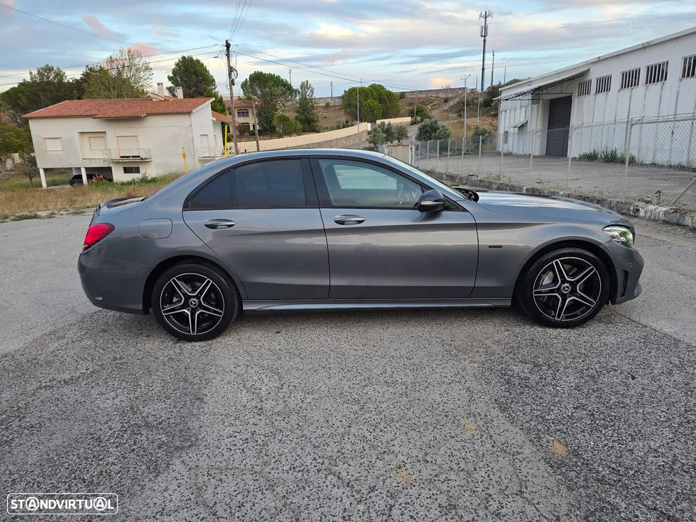 Mercedes-Benz C 300 de AMG Line - 11