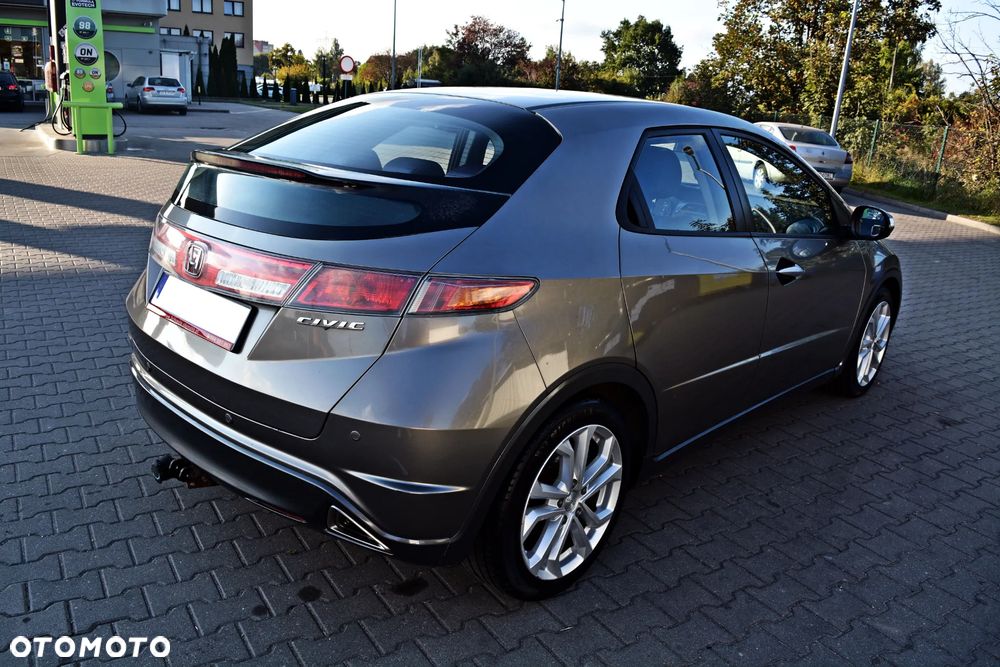 Honda Civic 1.8i-VTEC Automatik Sport - 13