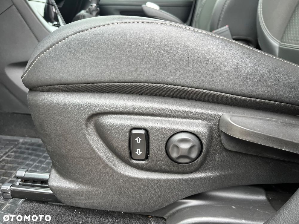 Opel Mokka X 1.4 Automatik Color Innovation - 21