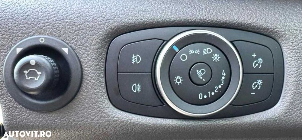 Ford Transit - 17