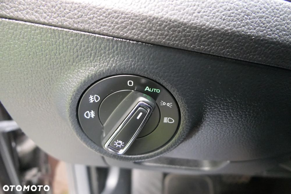 Skoda Superb 1.8 TSI Style DSG - 27