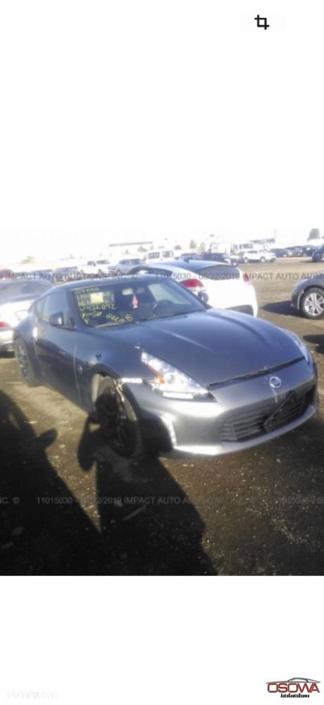 Nissan 370 Z - 39