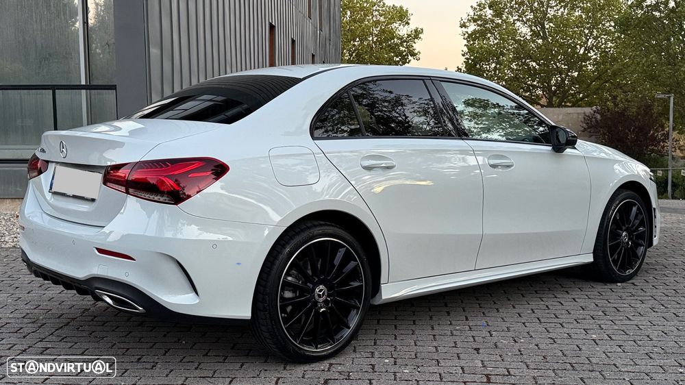 Mercedes-Benz A 250 Limousine e AMG Line - 10