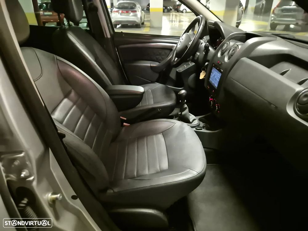 Dacia Duster 1.2 TCe Prestige - 32