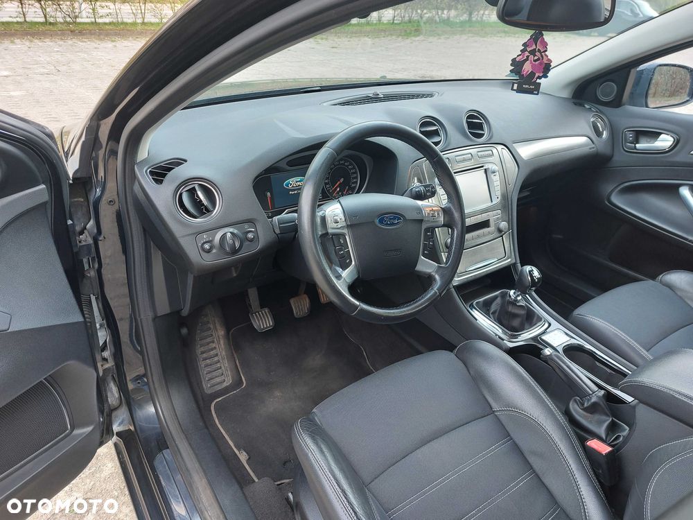 Ford Mondeo - 3