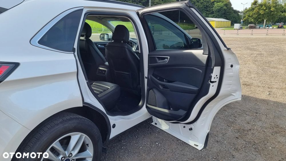 Ford Edge - 17