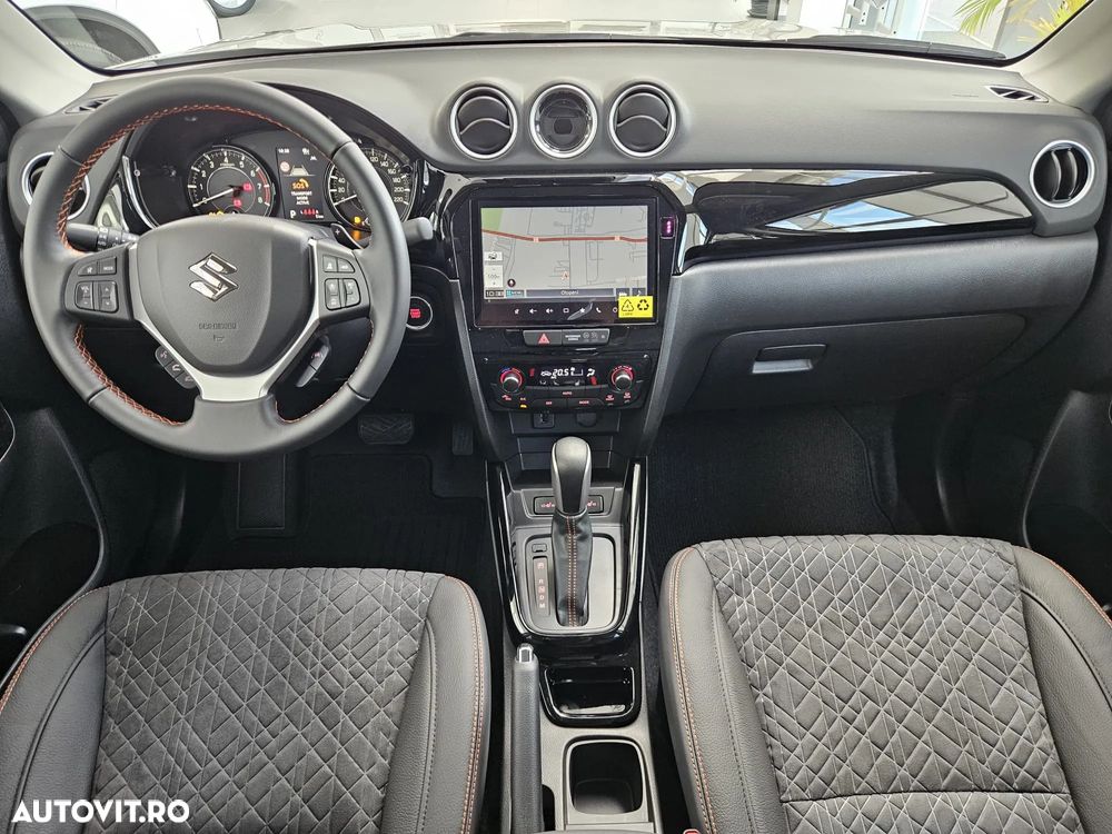 Suzuki Vitara 1.4 Boosterjet 6AT MHEV Spirit - 22