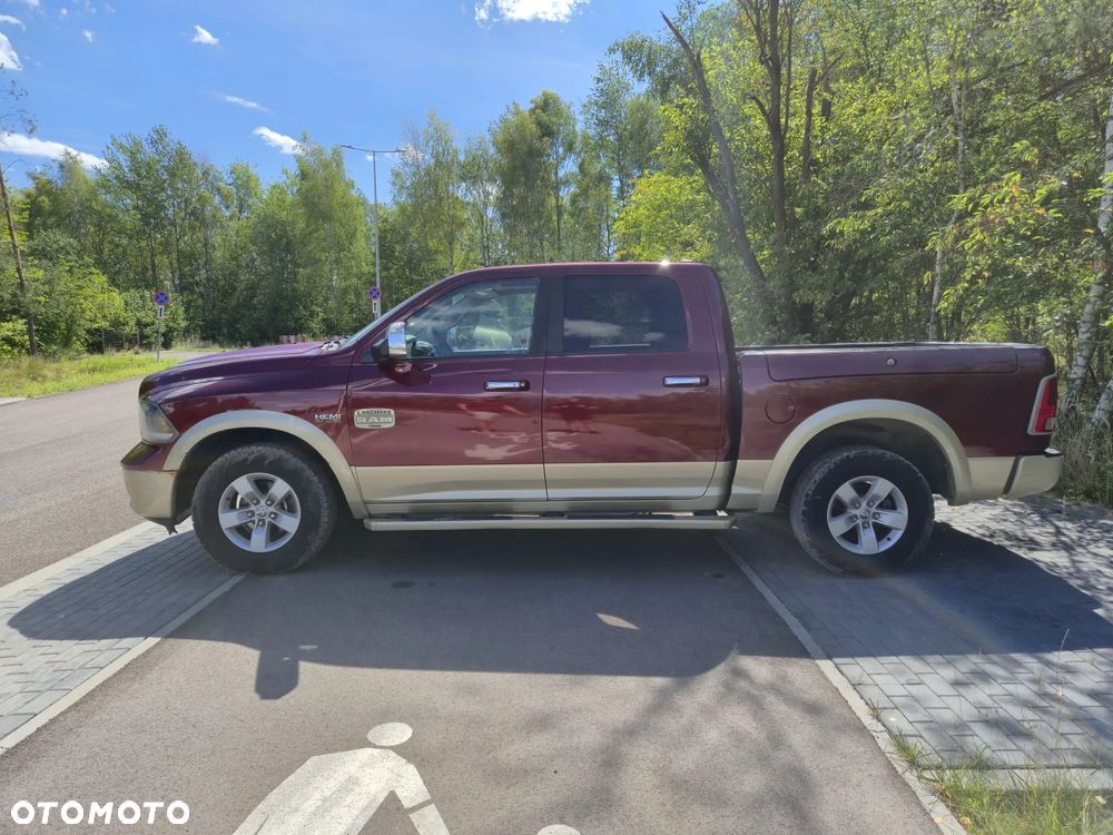 Dodge RAM 5.7 4x4 - 10