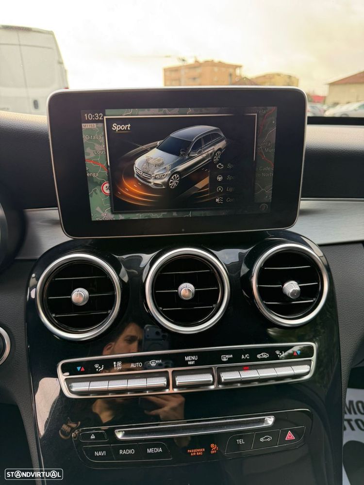Mercedes-Benz C 250 d AMG Line 4-Matic Aut. - 31