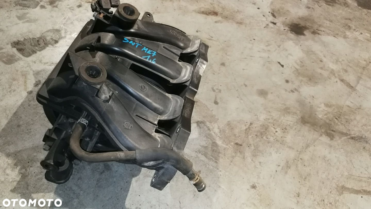 Kolektor ssący 1.6 sport Suzuki Swift MK7 10-16 - 3