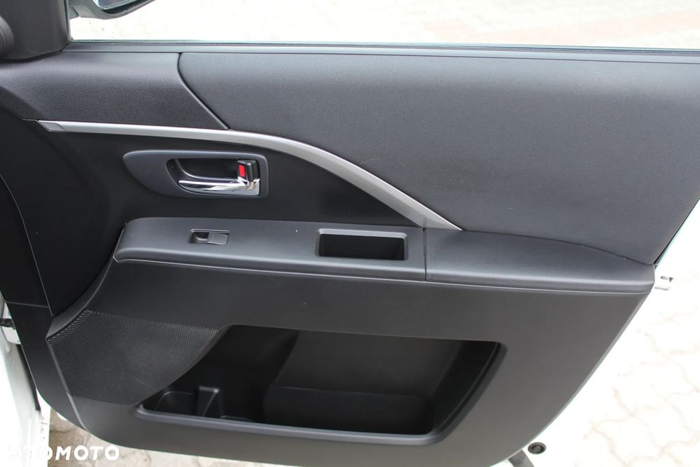 Mazda 5 - 26