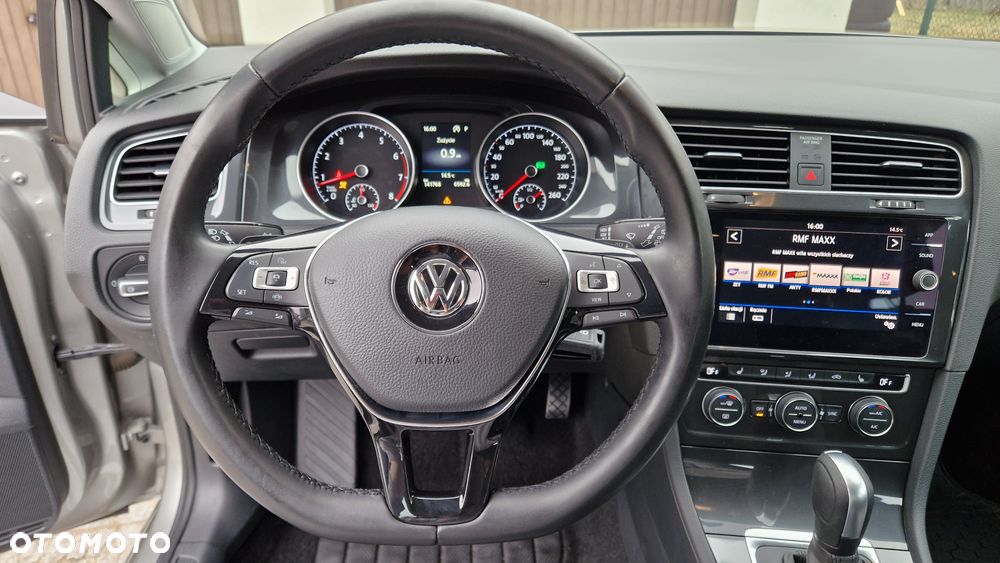 Volkswagen Golf 1.5 TSI BMT Evo Comfortline DSG - 10