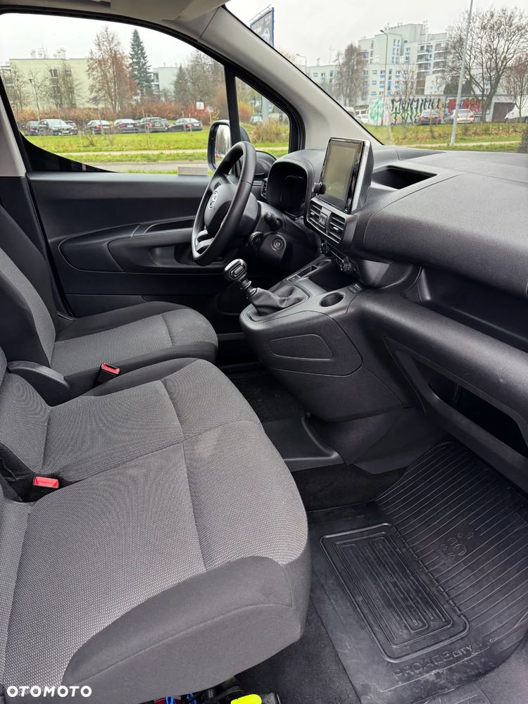 Toyota PROACE CITY LONG - 7