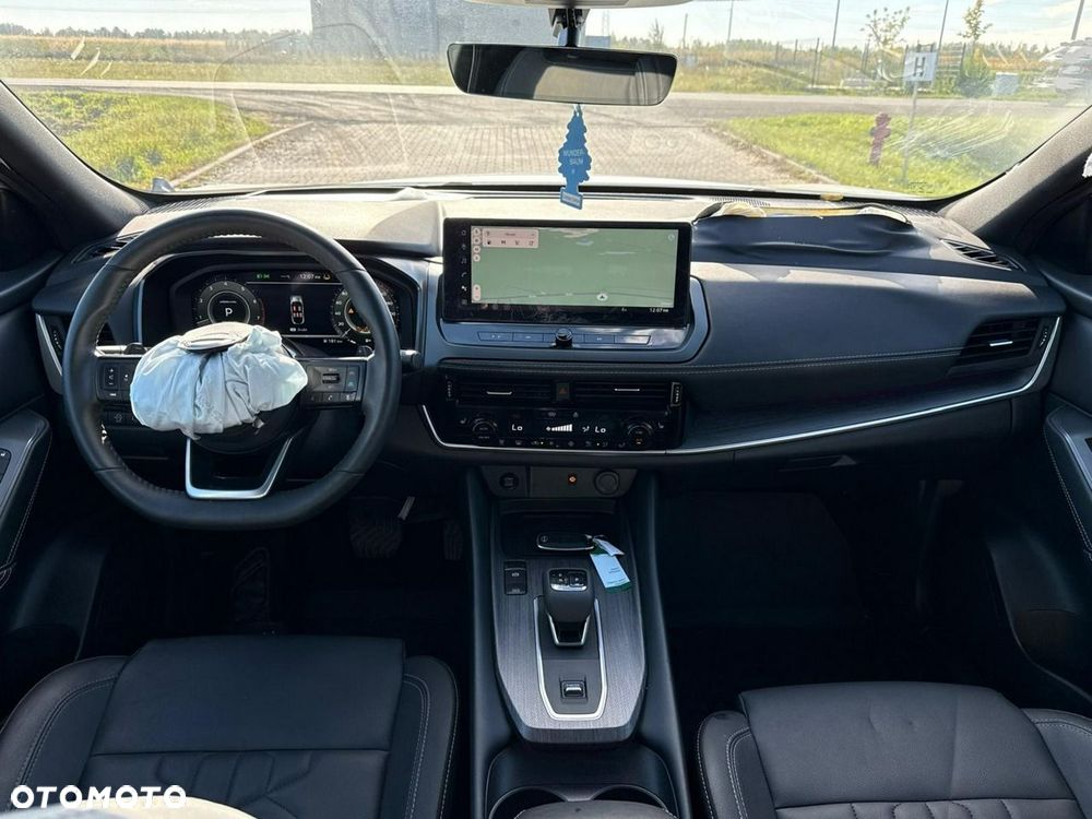 Nissan Qashqai 1.3 DIG-T Tekna DCT - 28