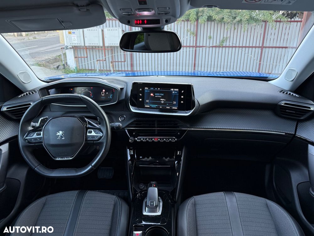Peugeot 2008 1.5 BlueHDI EAT8 STT Allure Pack - 4